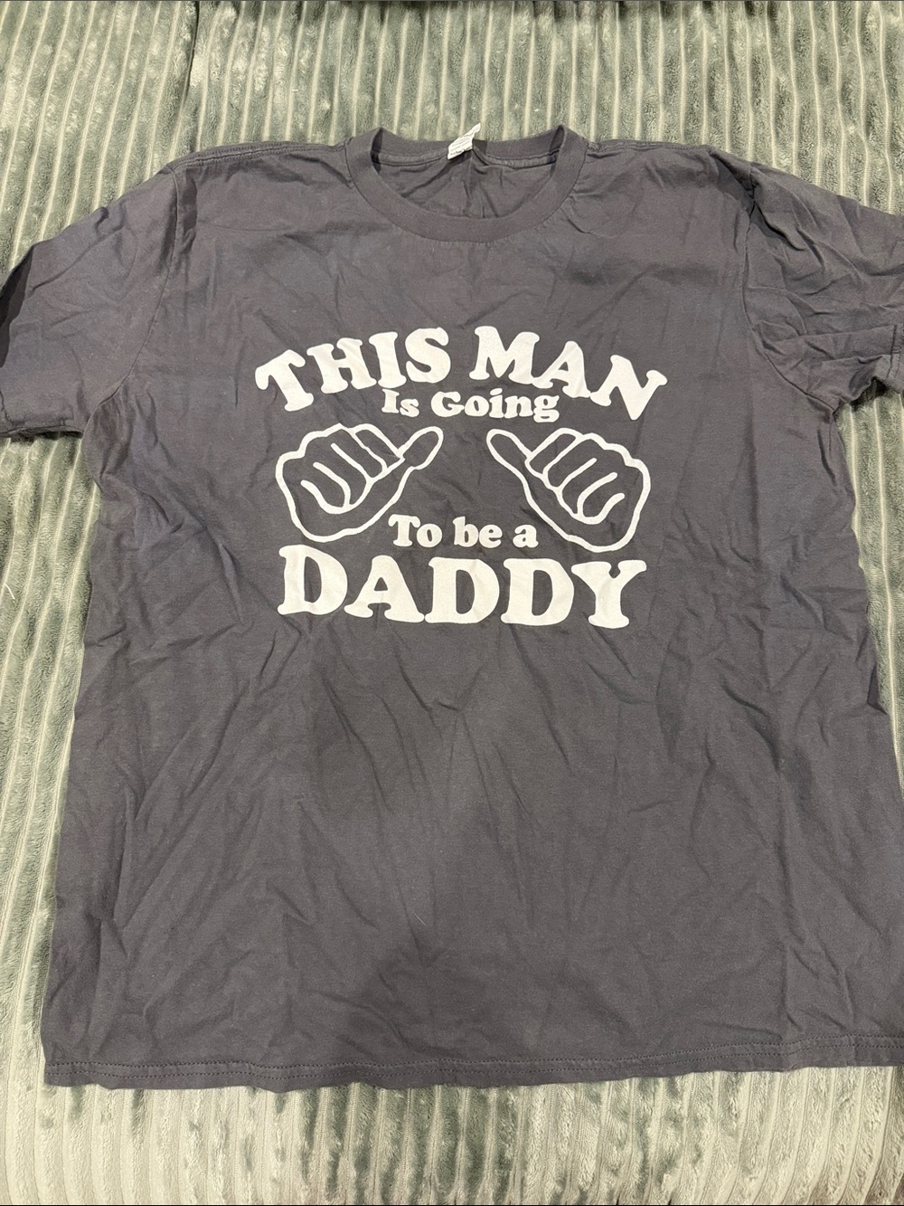 Anvil gray Blue Graphic 'This Man Is Going To Be A Daddy' Tee